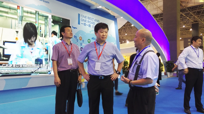 參展海博會,與世界接軌