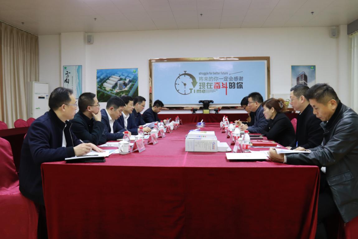 重慶巴南區(qū)副區(qū)長(zhǎng)楊亞平一行蒞臨公司參觀考察